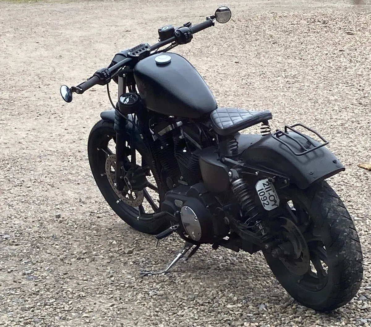 Harley 883 iron custom - Image 2