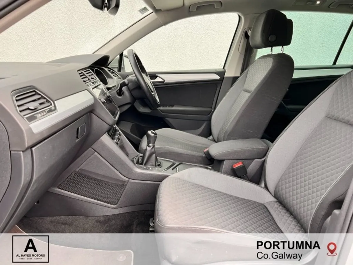 Volkswagen Tiguan Comfortline 2.0 TDI 6speed 115B - Image 4