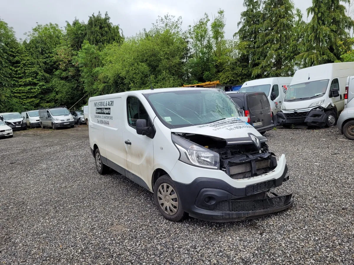 2021 Renault Trafic *For Parts* - Image 1