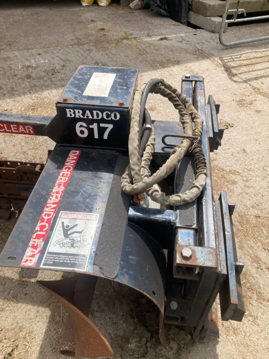 Bradco 617 chain trencher - Image 2