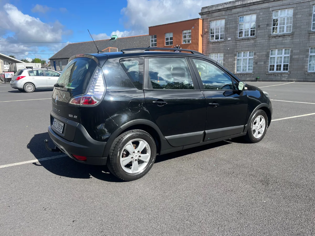 Renault Scenic 2014, SAT NAV - Image 3