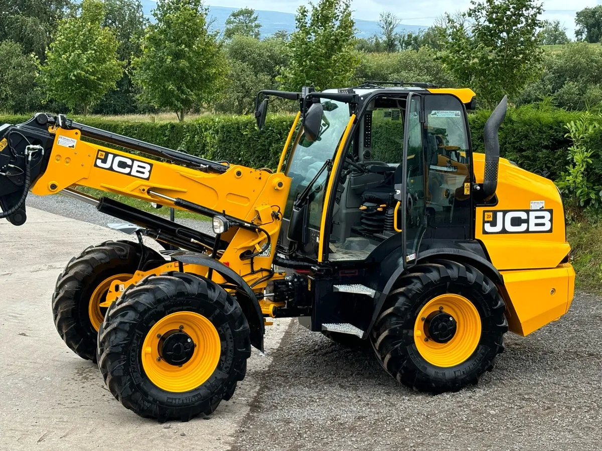 JCB TM 320S Tele/Loader - Image 4