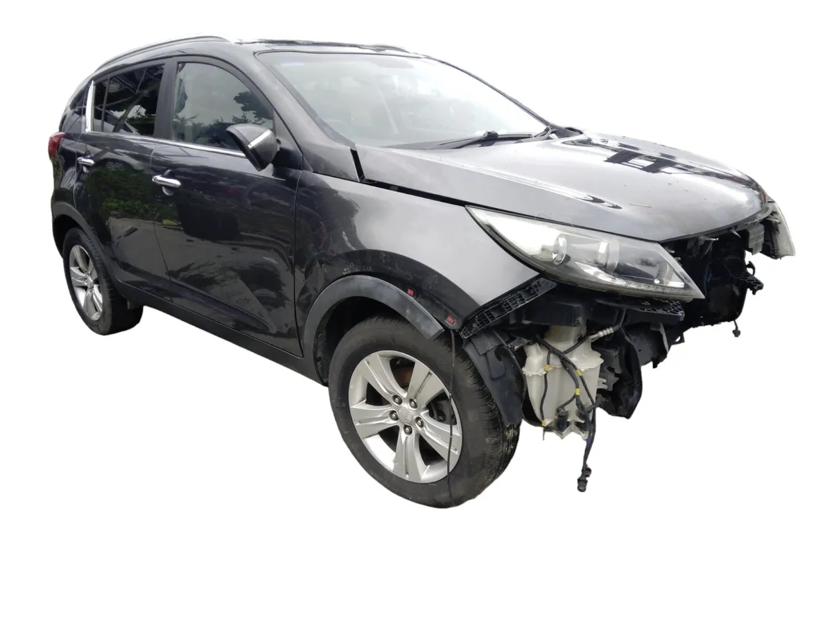 2011 KIA SPORTAGE For Breaking/Dismantling - Image 4