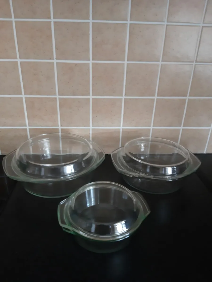 Casserole dishes