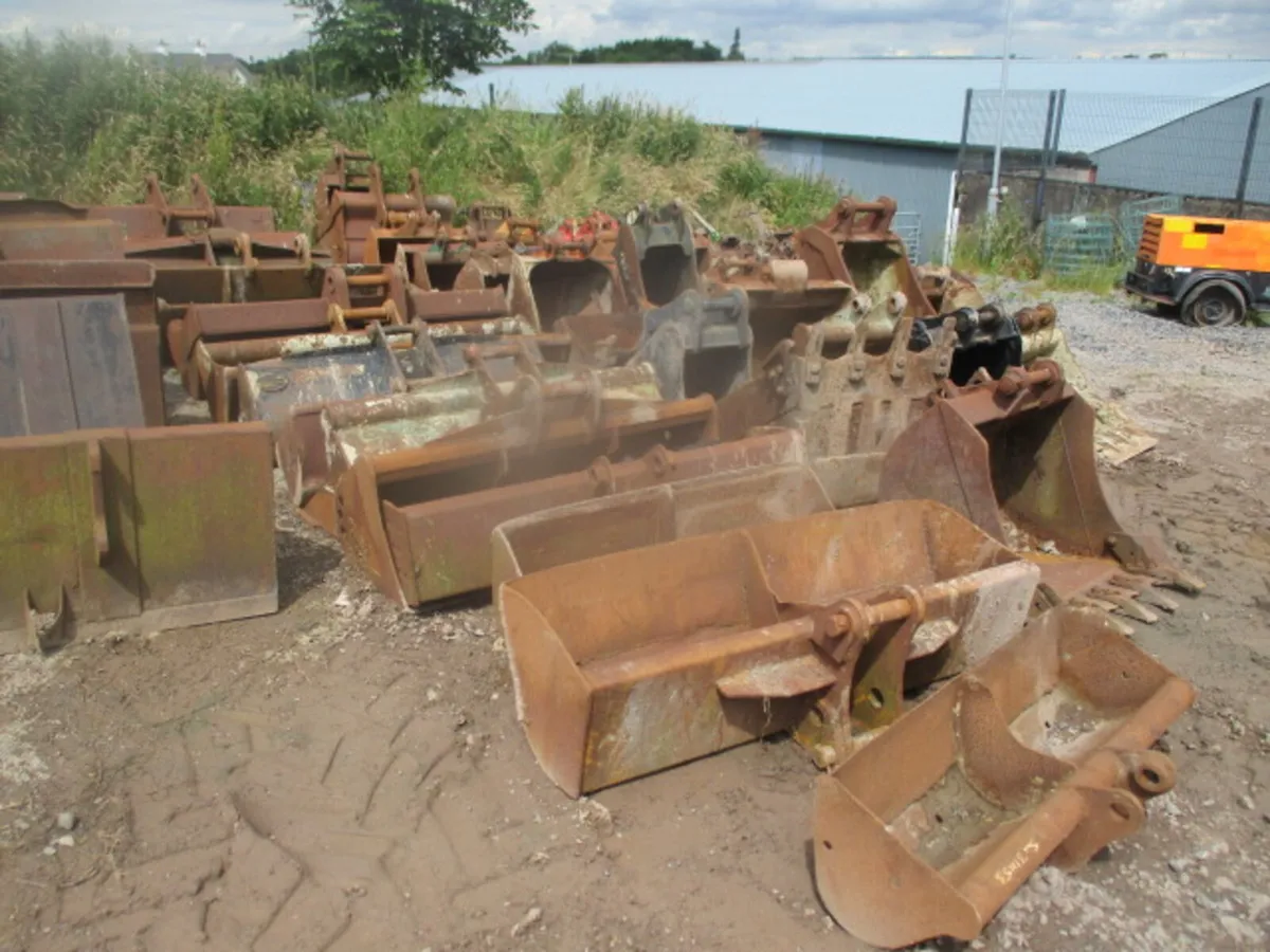Selection off Digger Buckets 1.5 15 Tonne for sale in Co. Tyrone for