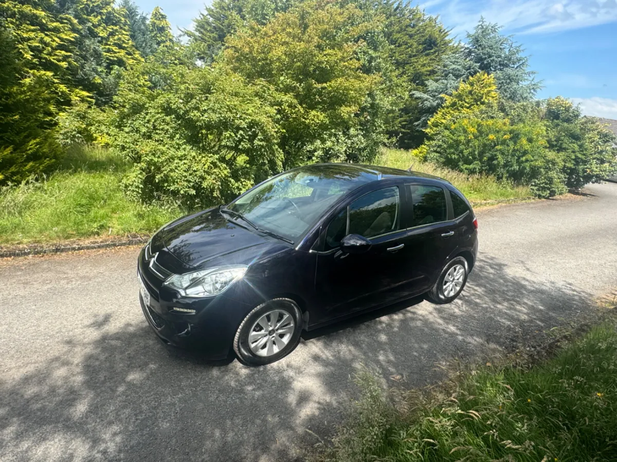 14 Citroen C3 1.2 AUTO .. LOW KMS - Image 4