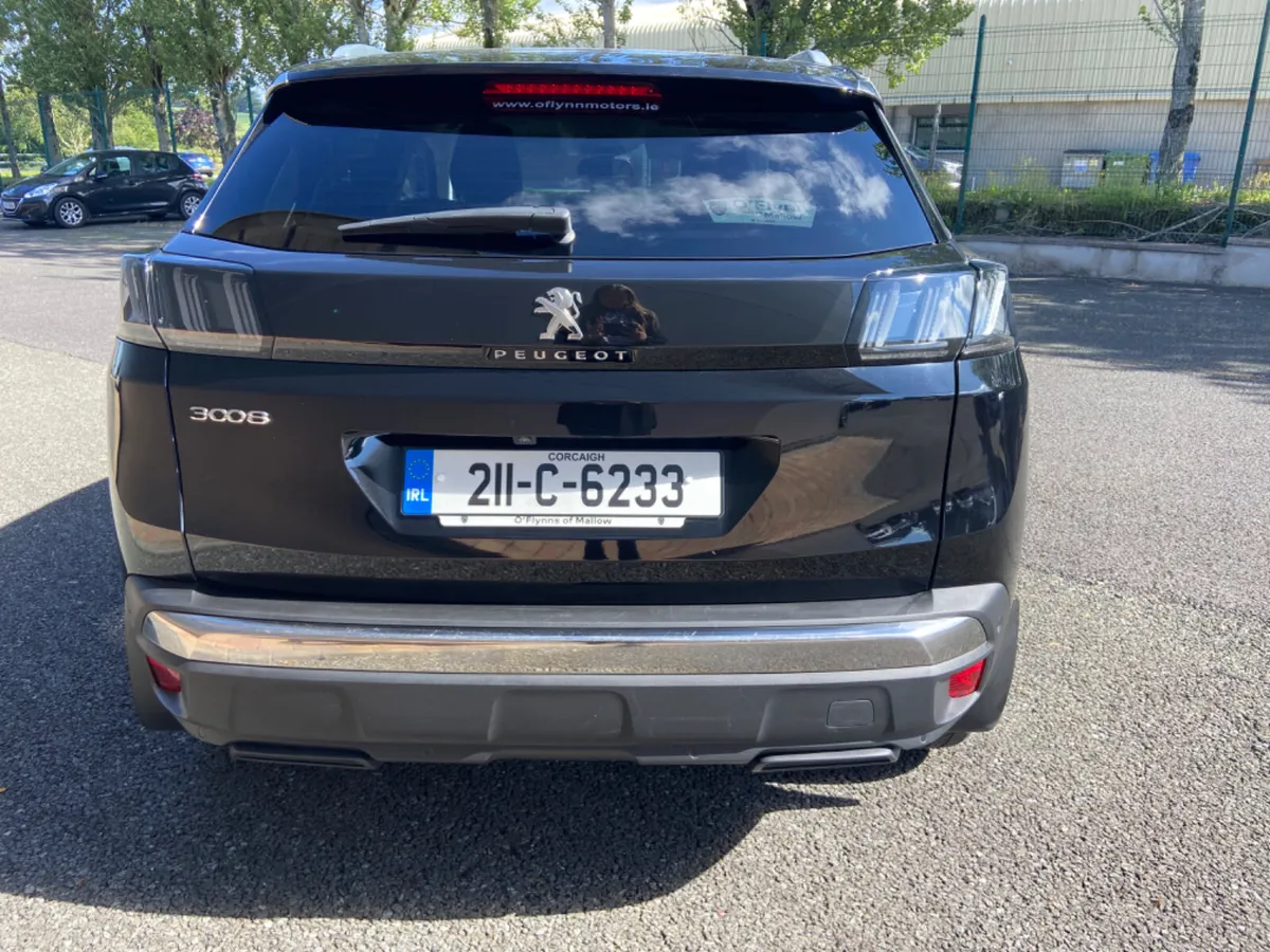 Peugeot 3008  1.5 BlueHdi 130bhp Allure 2021 - Image 3