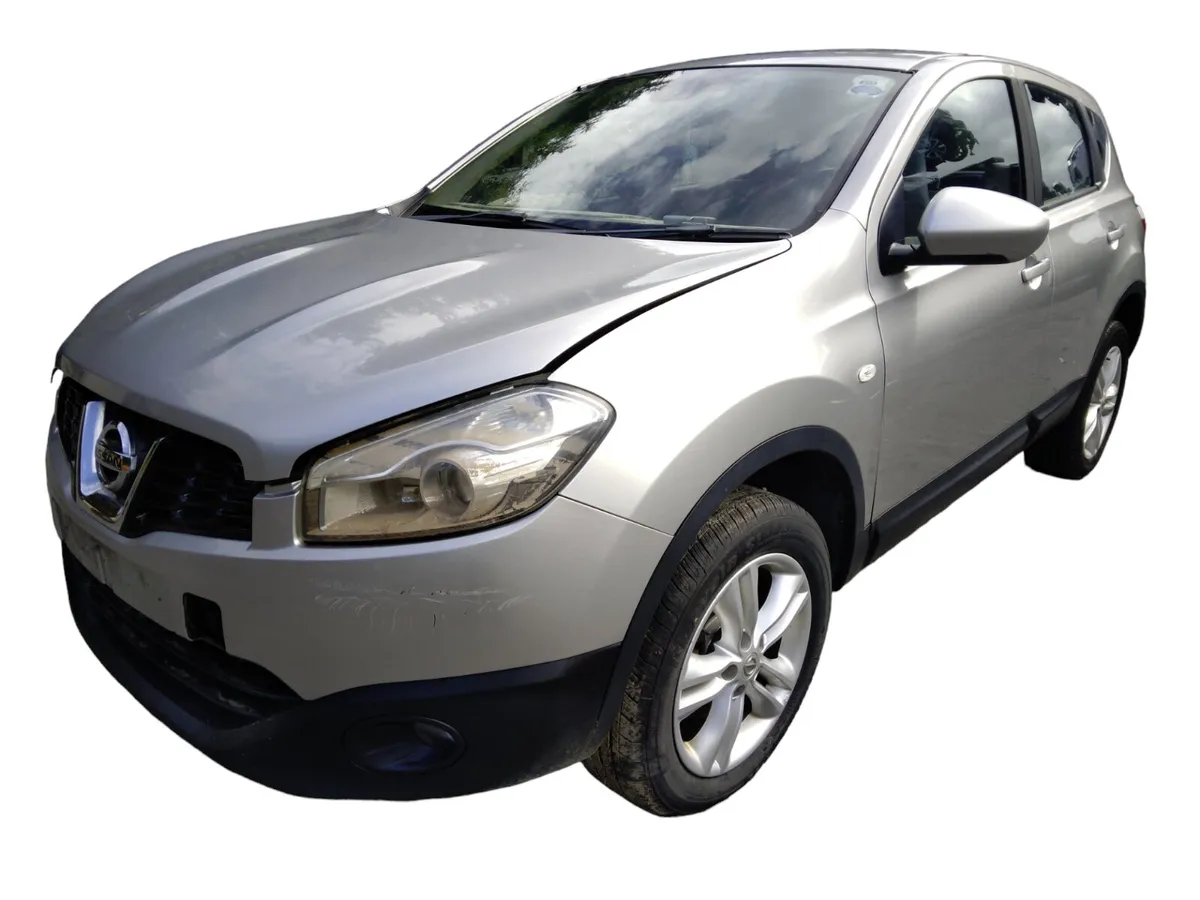 2013 NISSAN QASHQAI For Breaking/Dismantling - Image 1