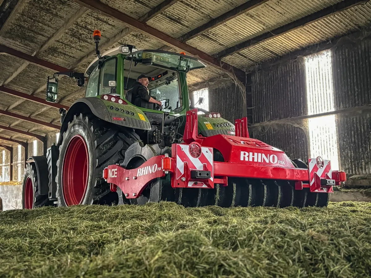 MDE Rhino Silage Compactor Silo Roller, - Image 1