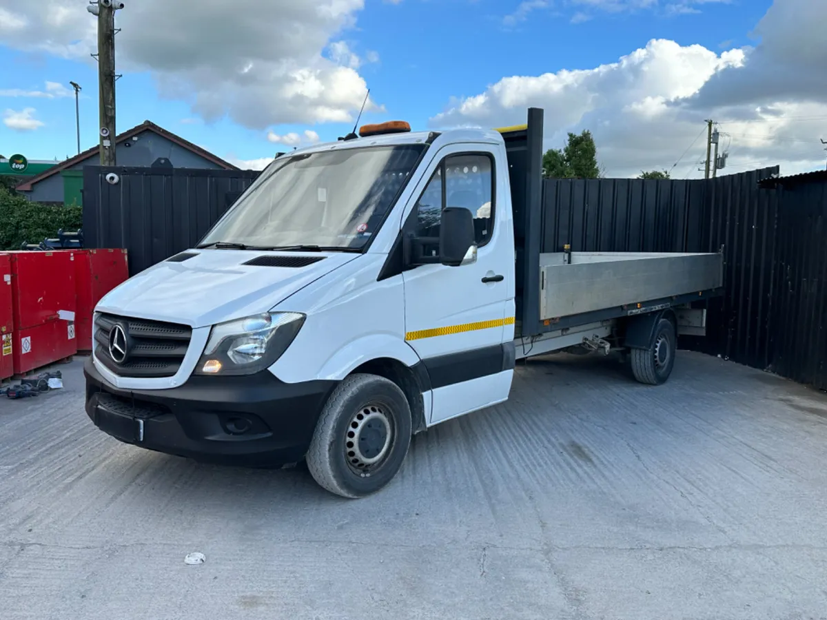 2017 Mercedes-Benz Sprinter Drop Side - Image 4