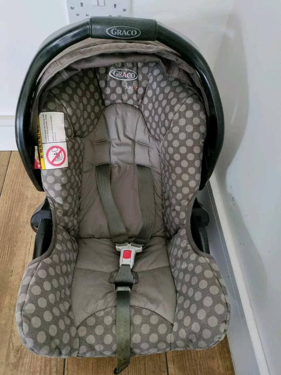 infant car seat 74 All Sections Ads For Sale in Ireland DoneDeal