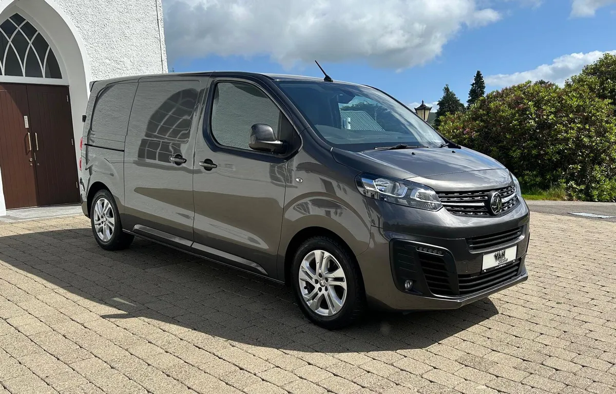 2020 (202reg) Vauxhall Vivaro Sportive Sport 2700 - Image 1