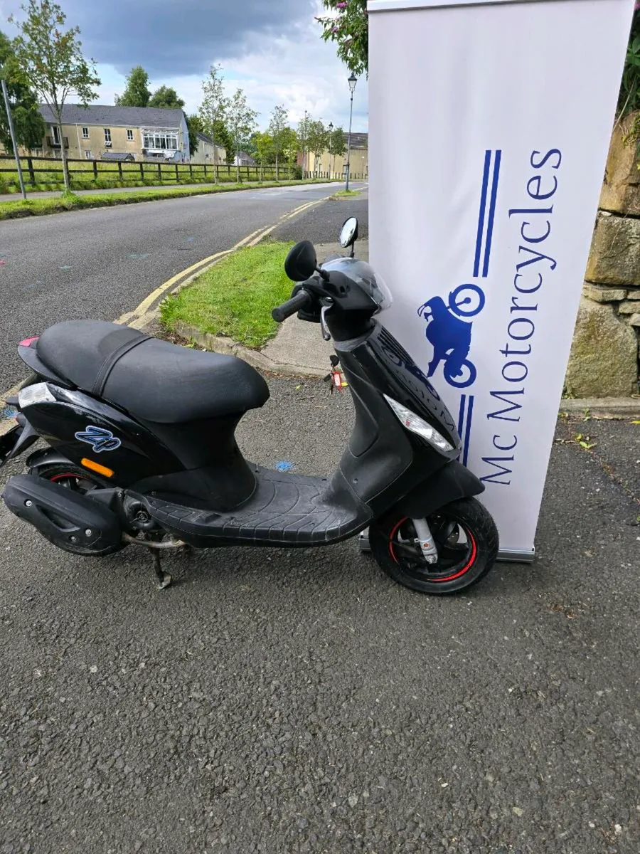 Piaggio Zip - Image 1