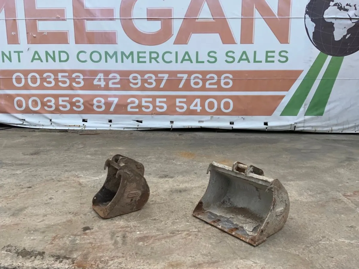 12" MINI DIGGER BUCKET.....35mm PINS....1350. - Image 2