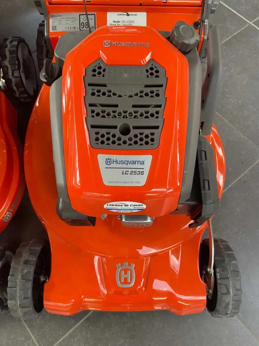 Husqvarna LC253S walk-behind lawnmower - Image 2