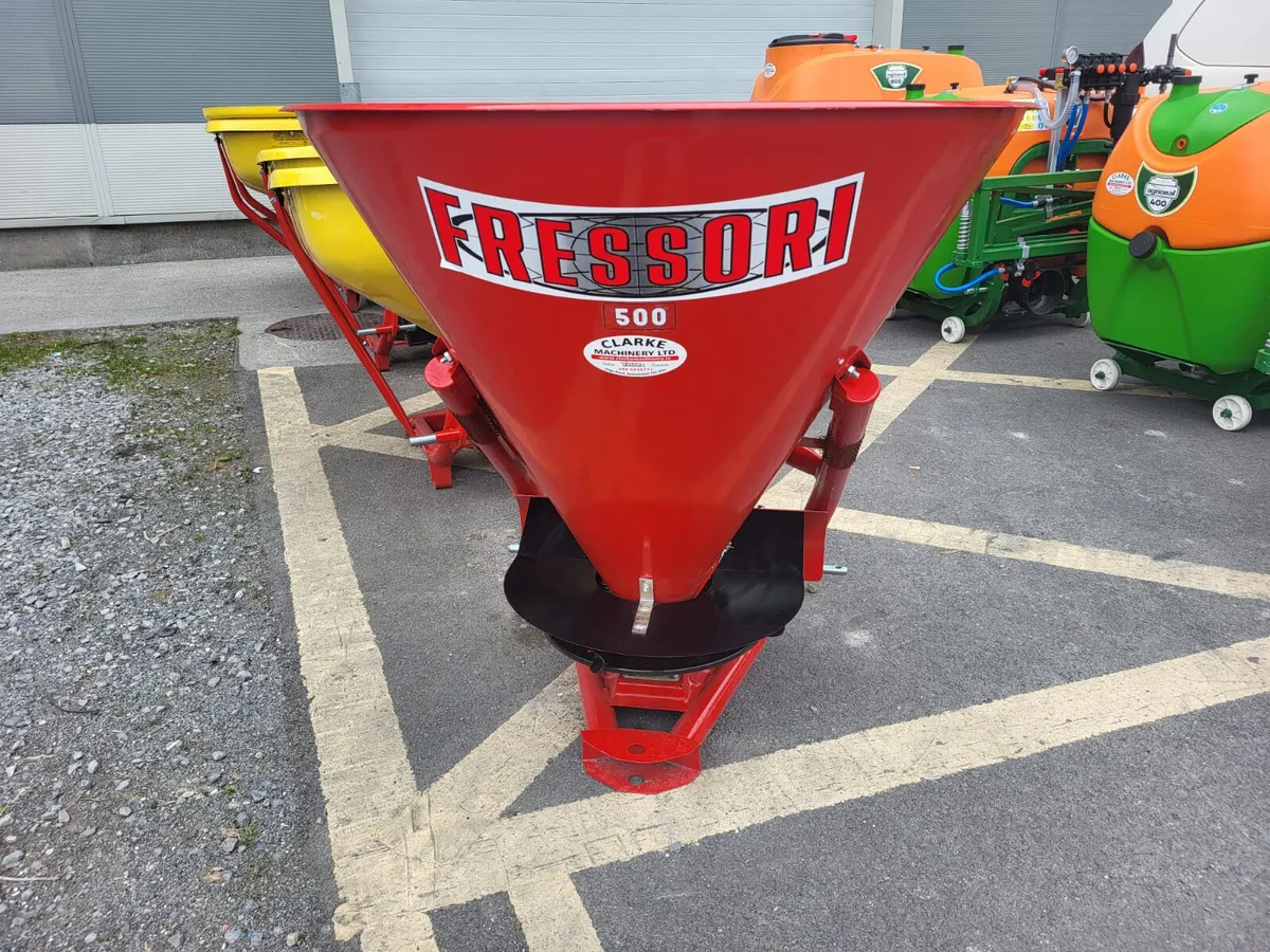 Fressori Fertiliser Spreader - Image 1