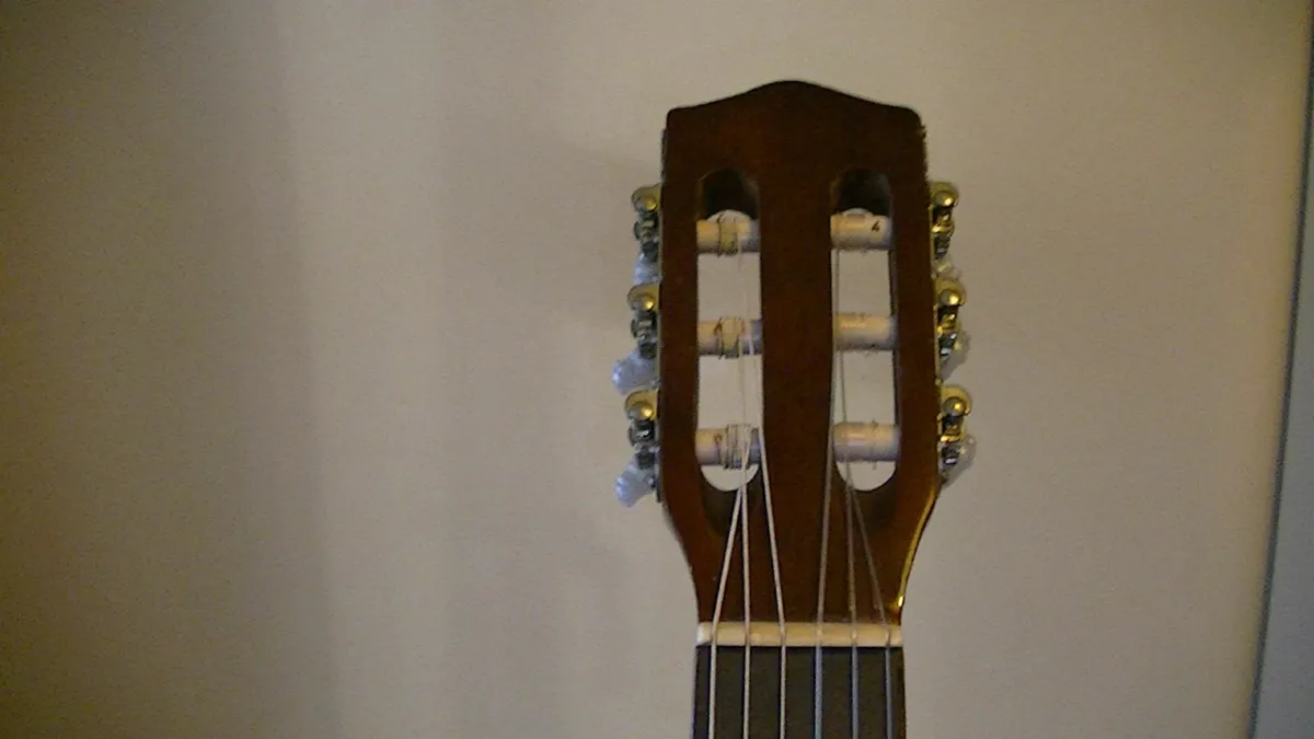 HOKADA Classical Guitar - Image 4