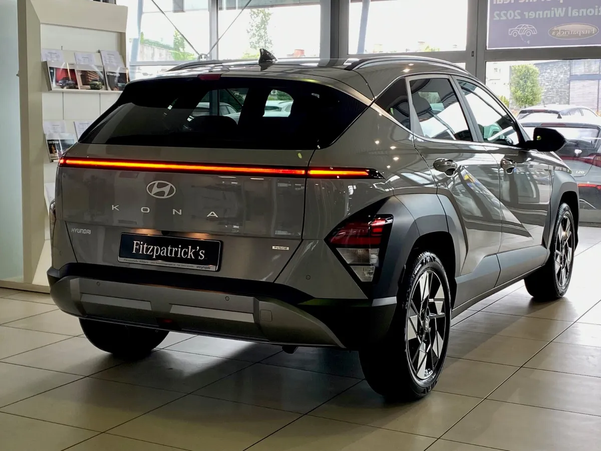 New Hyundai Kona Hybrid 252 - Video Tour - Image 4