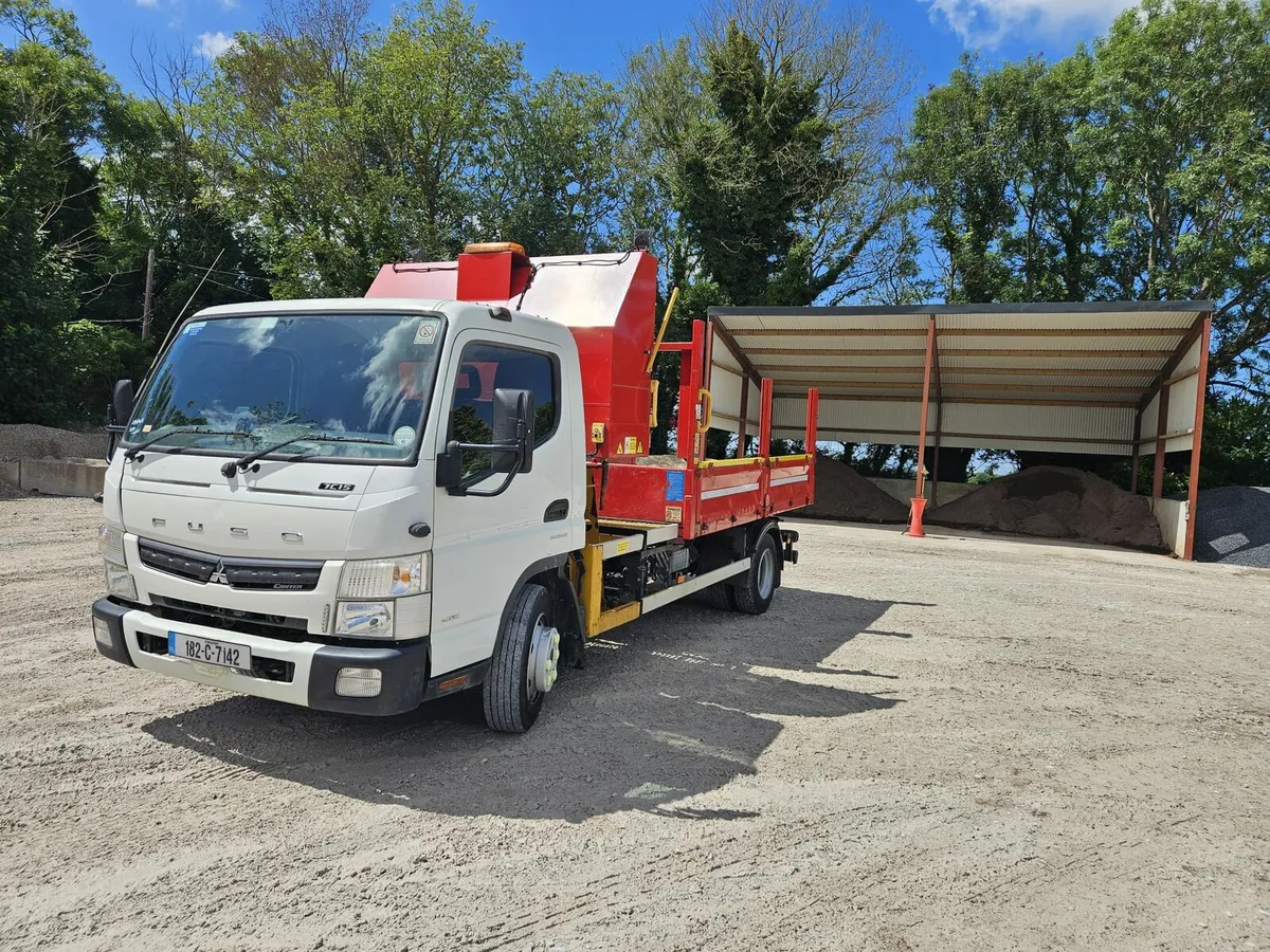 2018 Mitsubishi Fuso 7C15 7.5T Tipper - Image 3