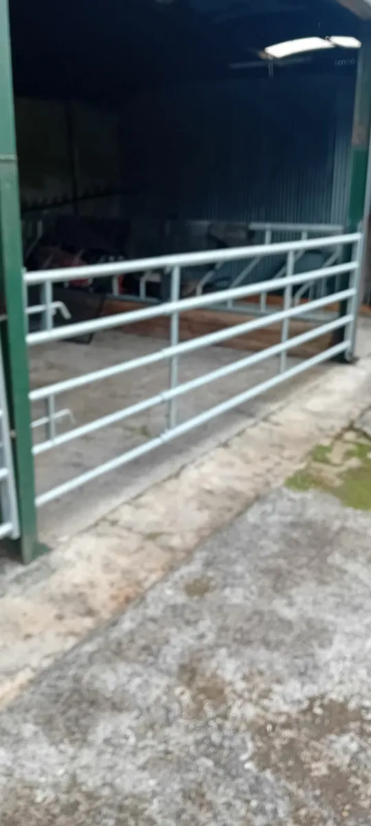 Farm maintenance repairs - Image 3