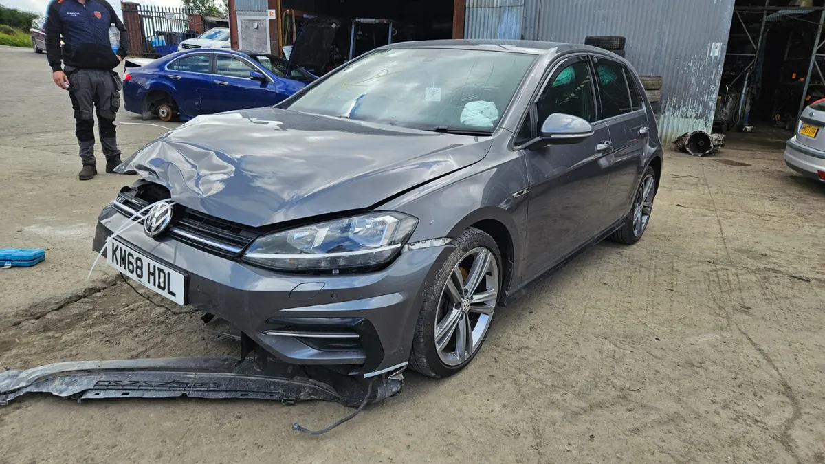 Breaking 2018 Volkswagen Golf R-line tsi evo - Image 1
