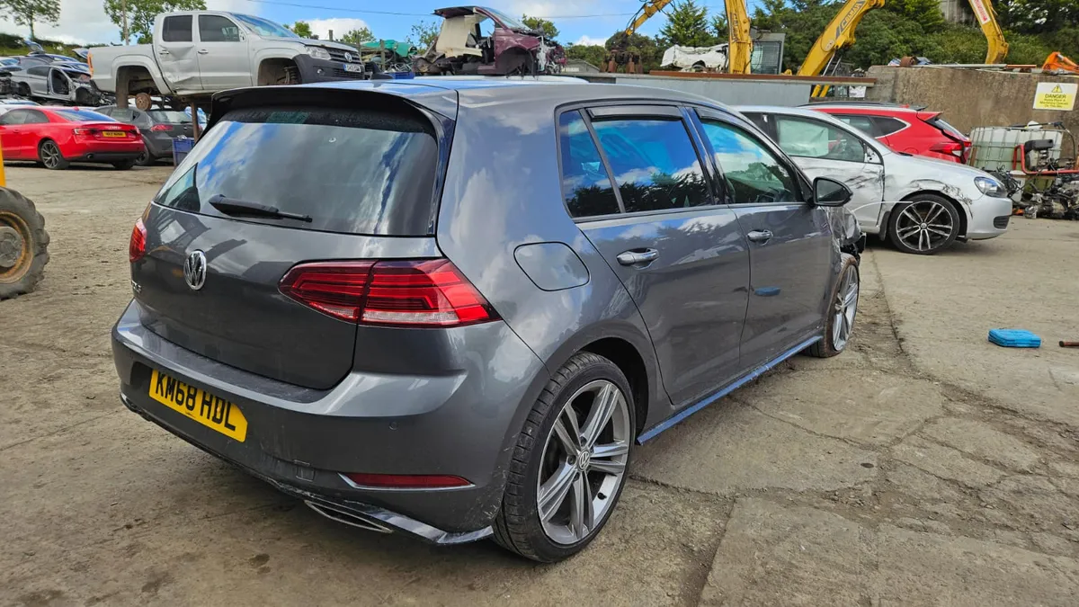 Breaking 2018 Volkswagen Golf R-line tsi evo - Image 4
