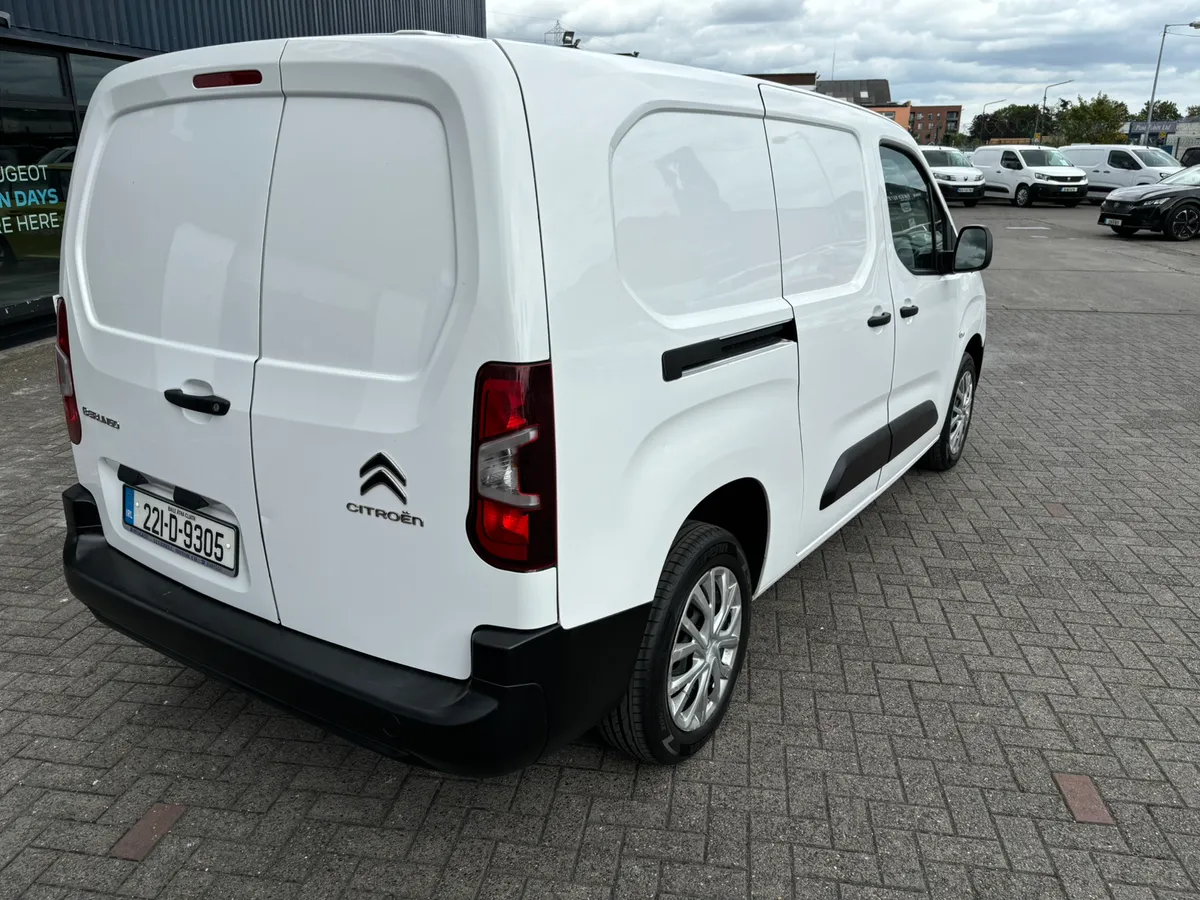 2022 Citroen Berlingo LWB - Image 4