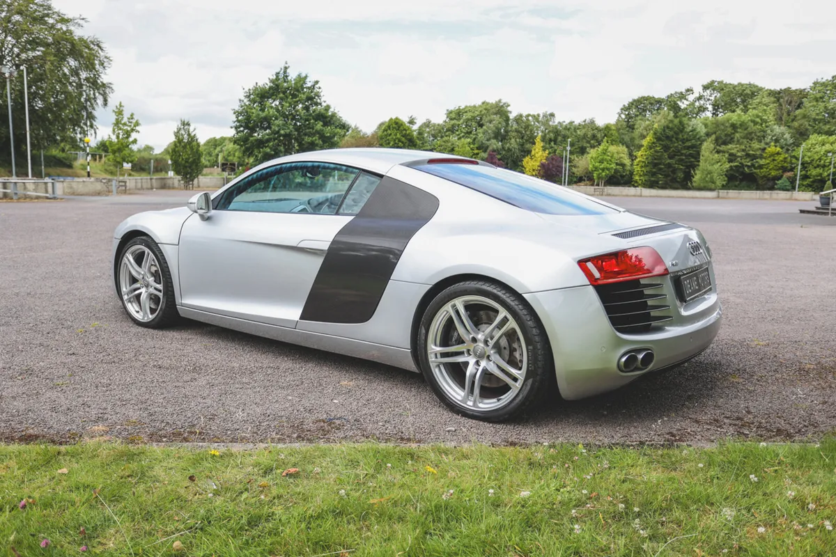 2007 Audi R8 - Image 2