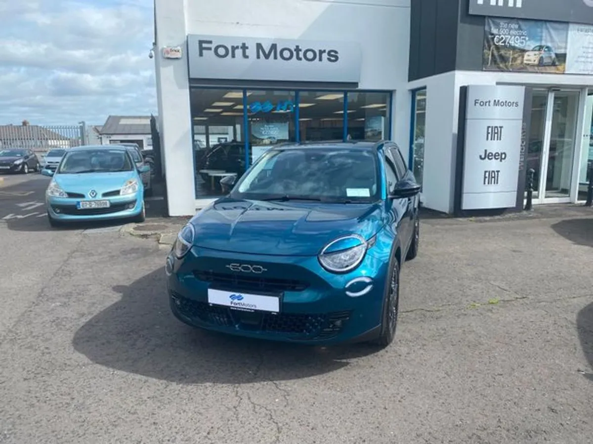 Fiat 600 Hybrid - Image 4