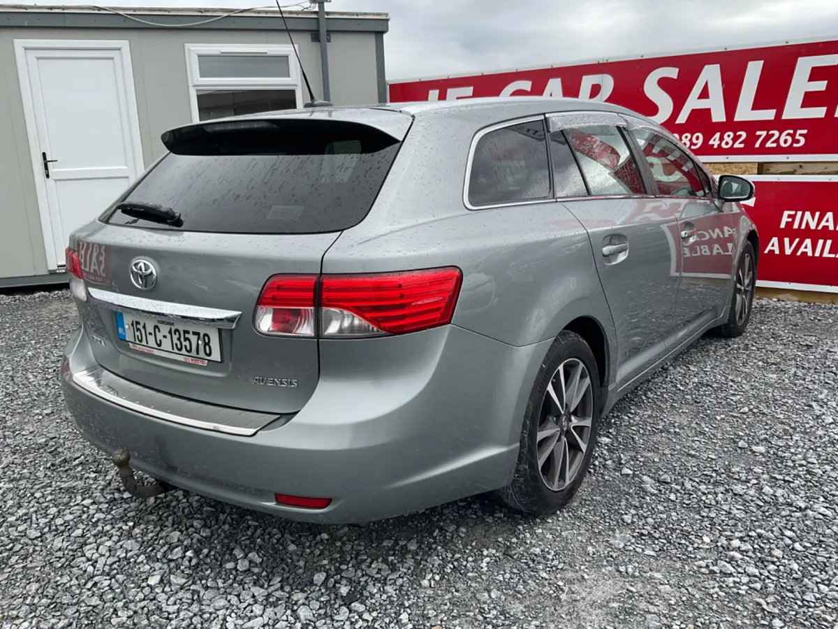 TOYOTA AVENSIS 2.0 D4D ESTATE TERRA SPOTLESS - Image 4