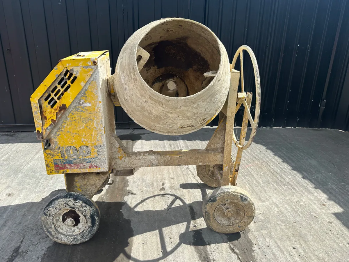 2019 Winget 100T Diesel Mixer - Image 3