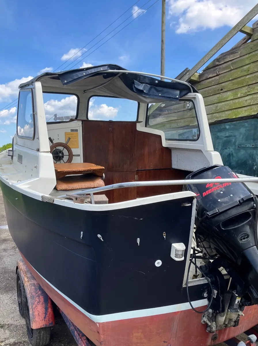 CABIN CRUISER 18FT HARDY BOAT NO TRAILER NO ENGINE for sale in Co