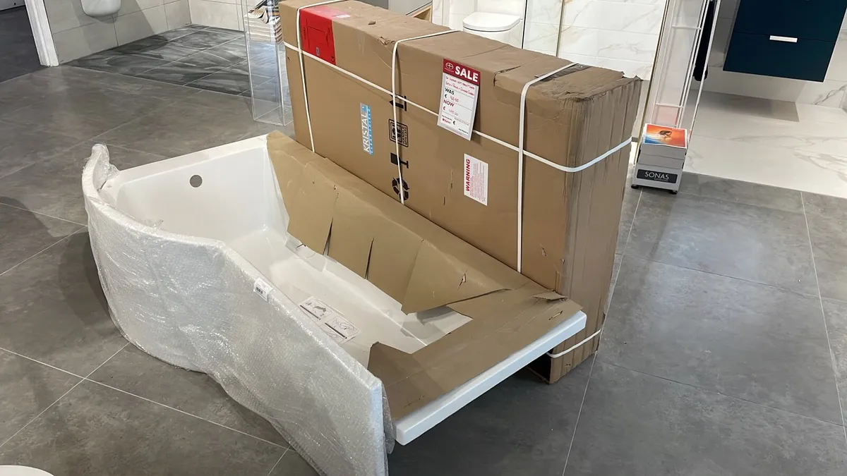 Sonas P Shaped Single Ended Shower Bath - Image 2