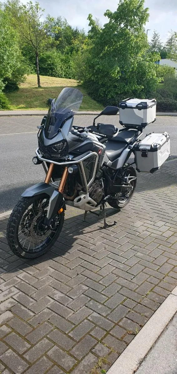 Africa twin adventure sport ES - Image 1