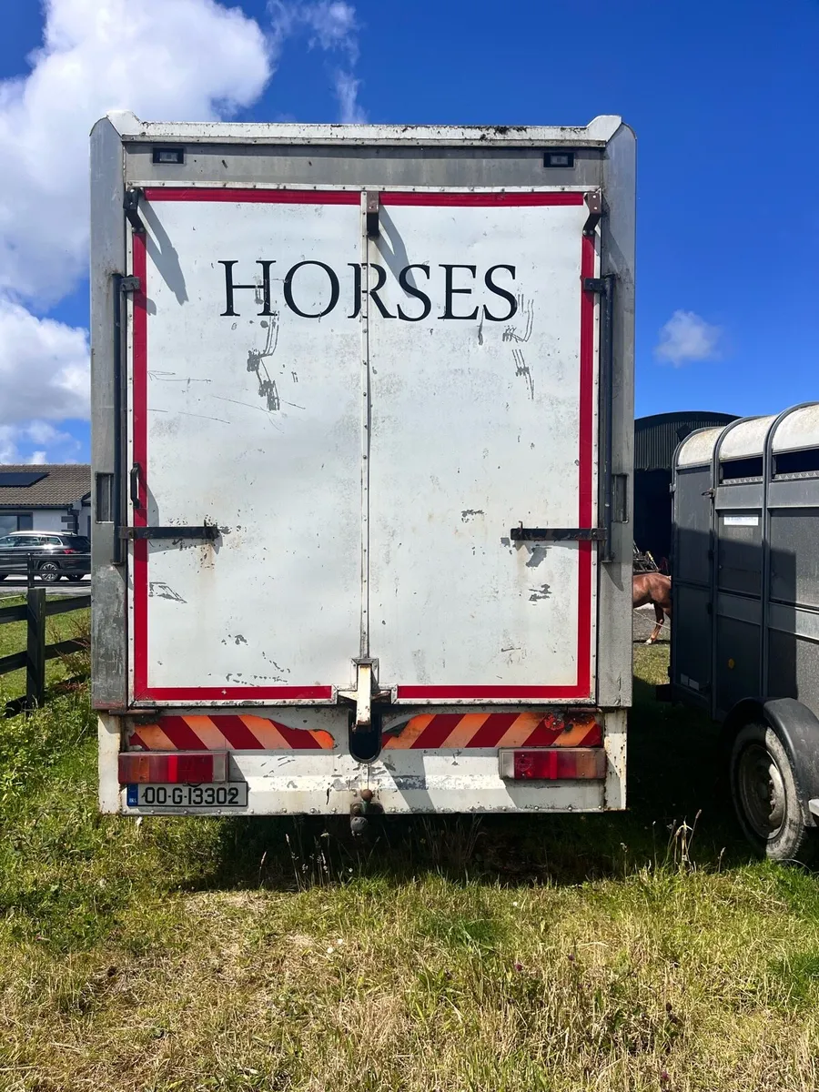 00 Man 7.5 tonne horse lorry for sale for sale in Co. Clare for €3,000