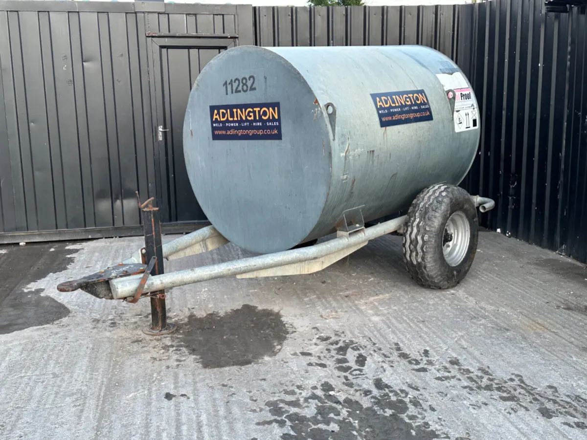 2000L Fuel Proof Bunded Bowser - Image 4