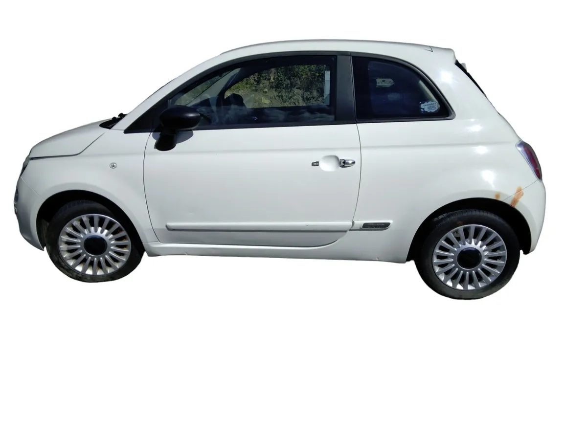 2011 FIAT 500 For Breaking/Dismantling - Image 2
