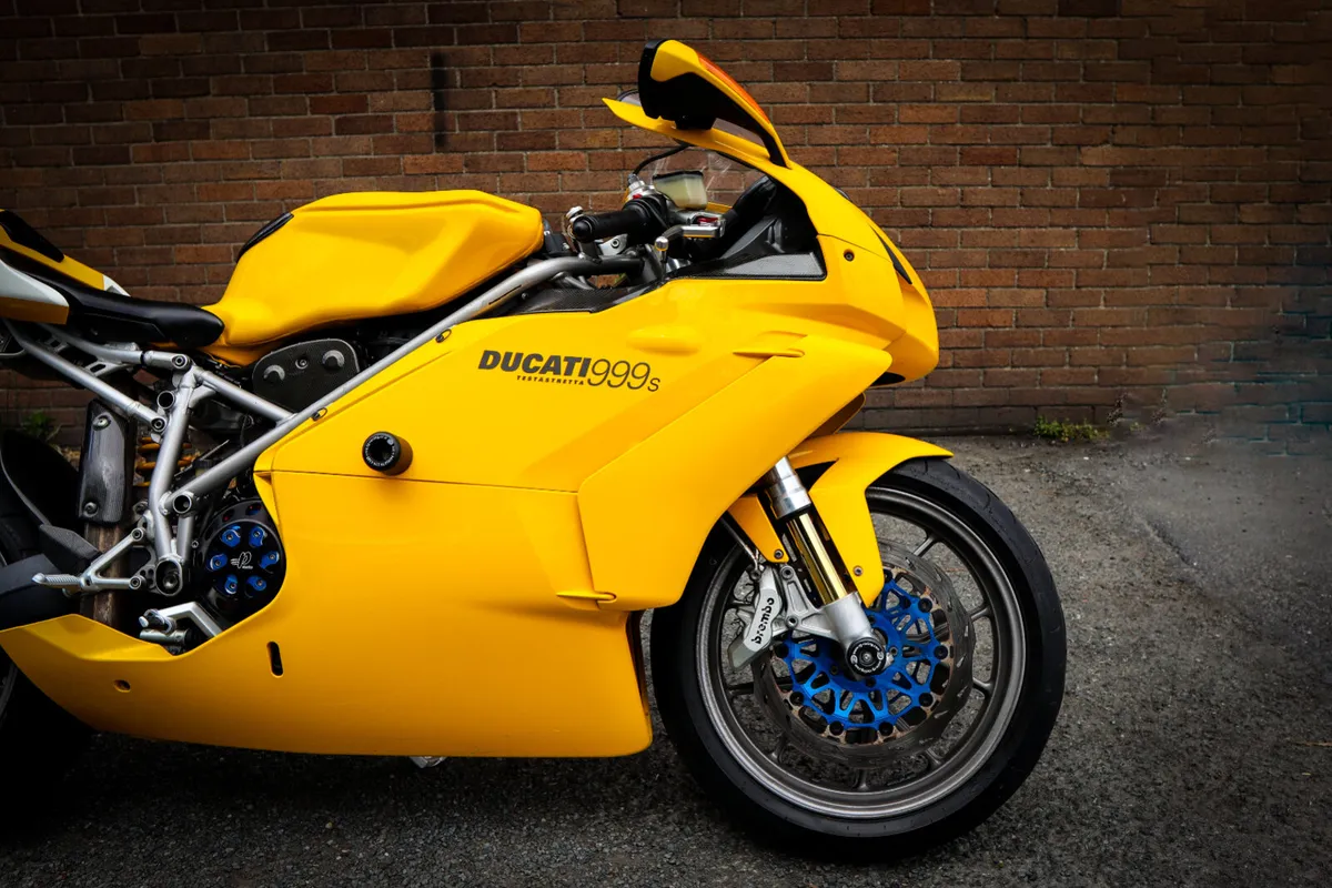 Ducati 999S 2006 - Image 2