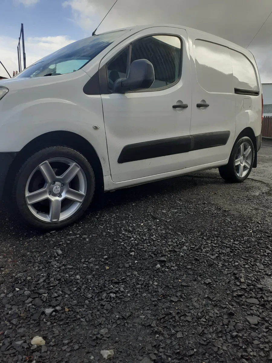 17" Peugeot Vortex Style Alloys - Image 2