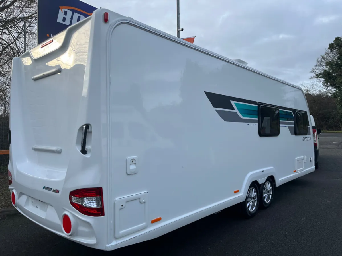 NEW SWIFT SPRITE FB QUATTRO 6/7 BERTH !!! - Image 3