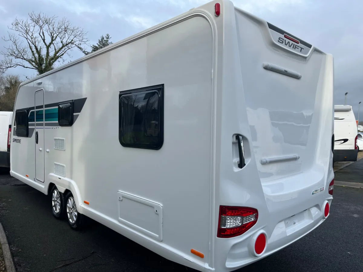 NEW SWIFT SPRITE FB QUATTRO 6/7 BERTH !!! - Image 4