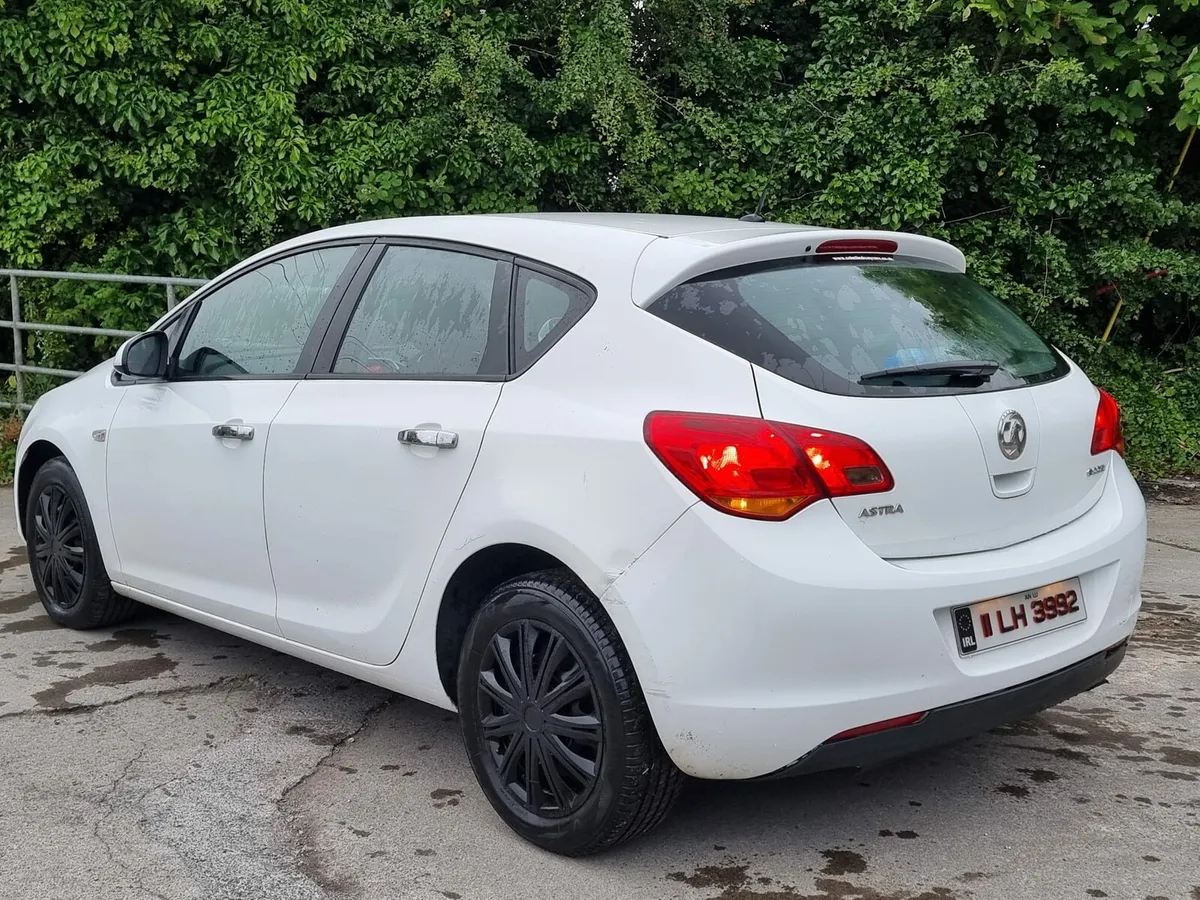 2011 opel /vauxhal astra 1.3L diesel nct&tax €3650 - Image 3