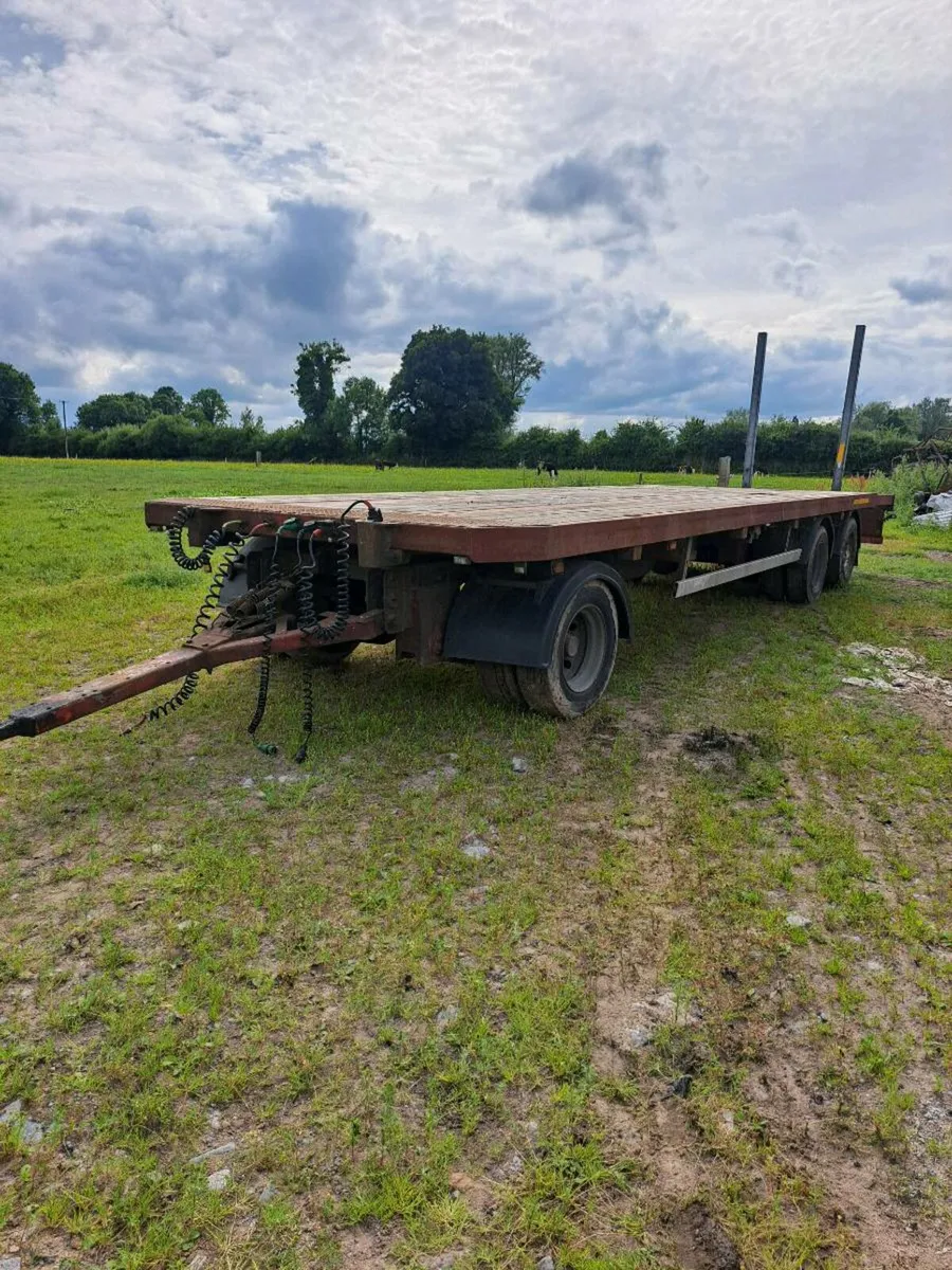 Drag trailer - Image 1