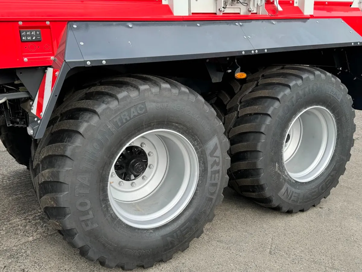 New Pottinger Jumbo 5340 Silage Wagon - Image 4