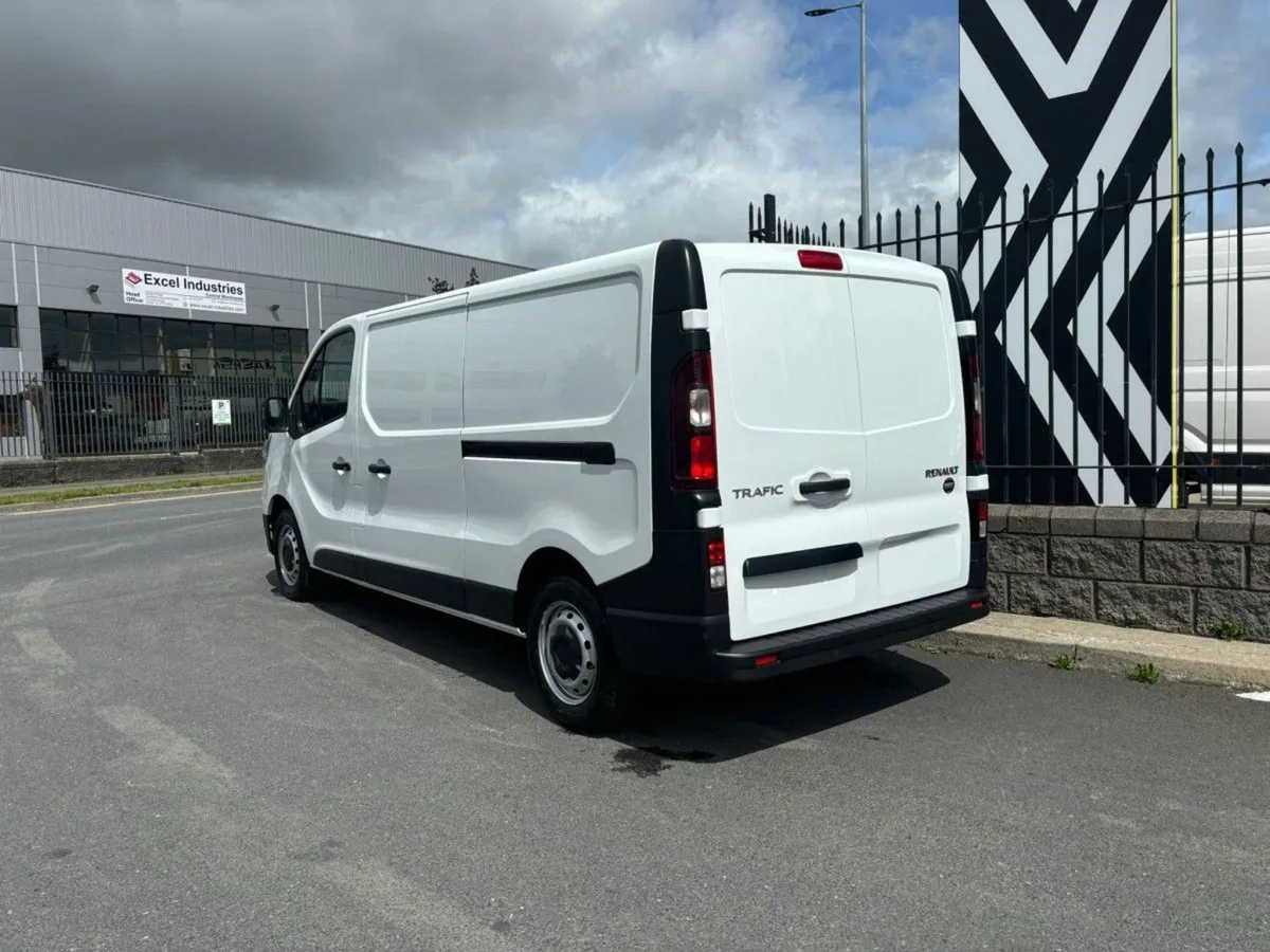 Renault Trafic ALL New Trafic Ll30 Blue dCi 130 S - Image 3