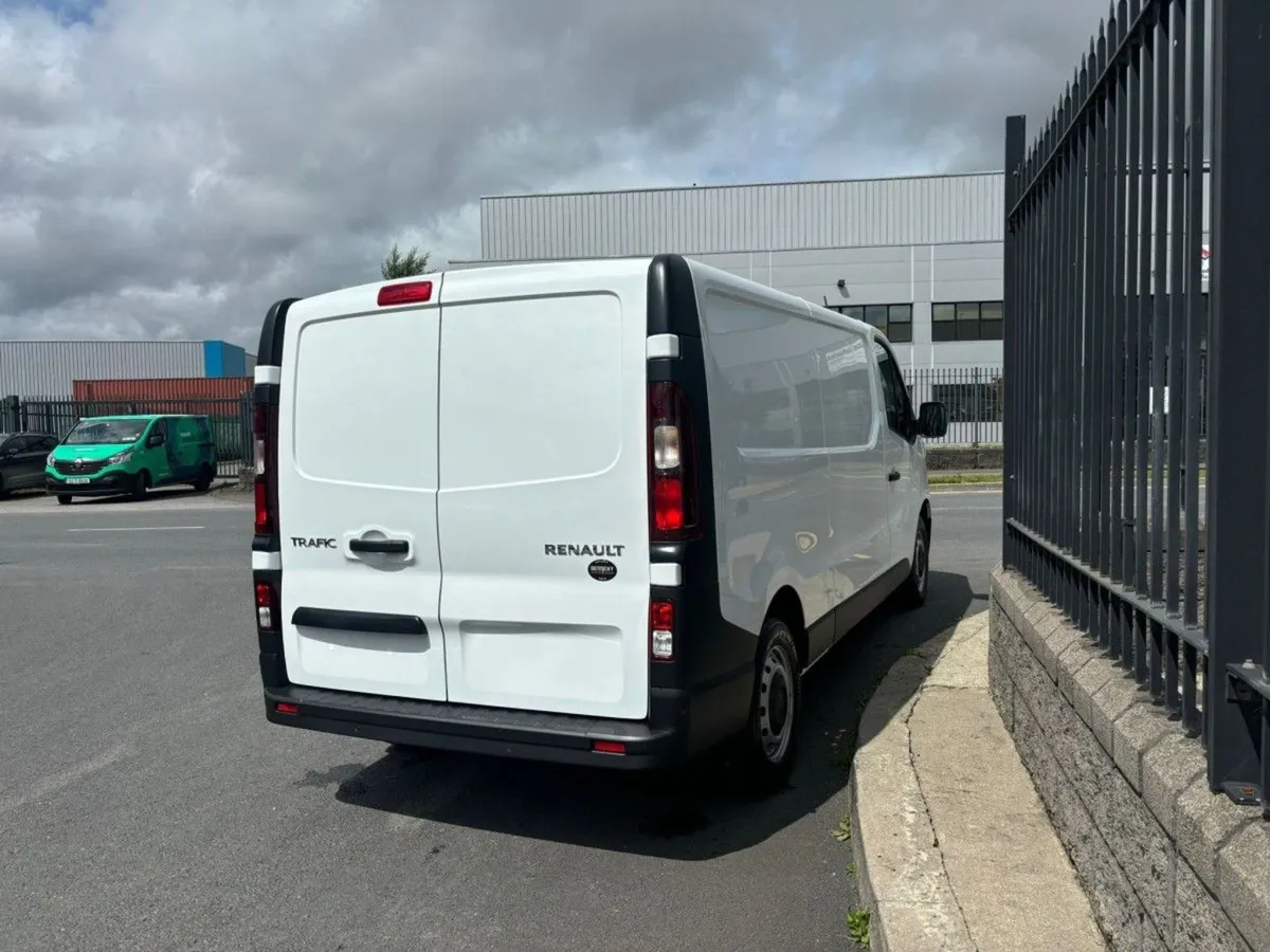 Renault Trafic ALL New Trafic Ll30 Blue dCi 130 S - Image 4