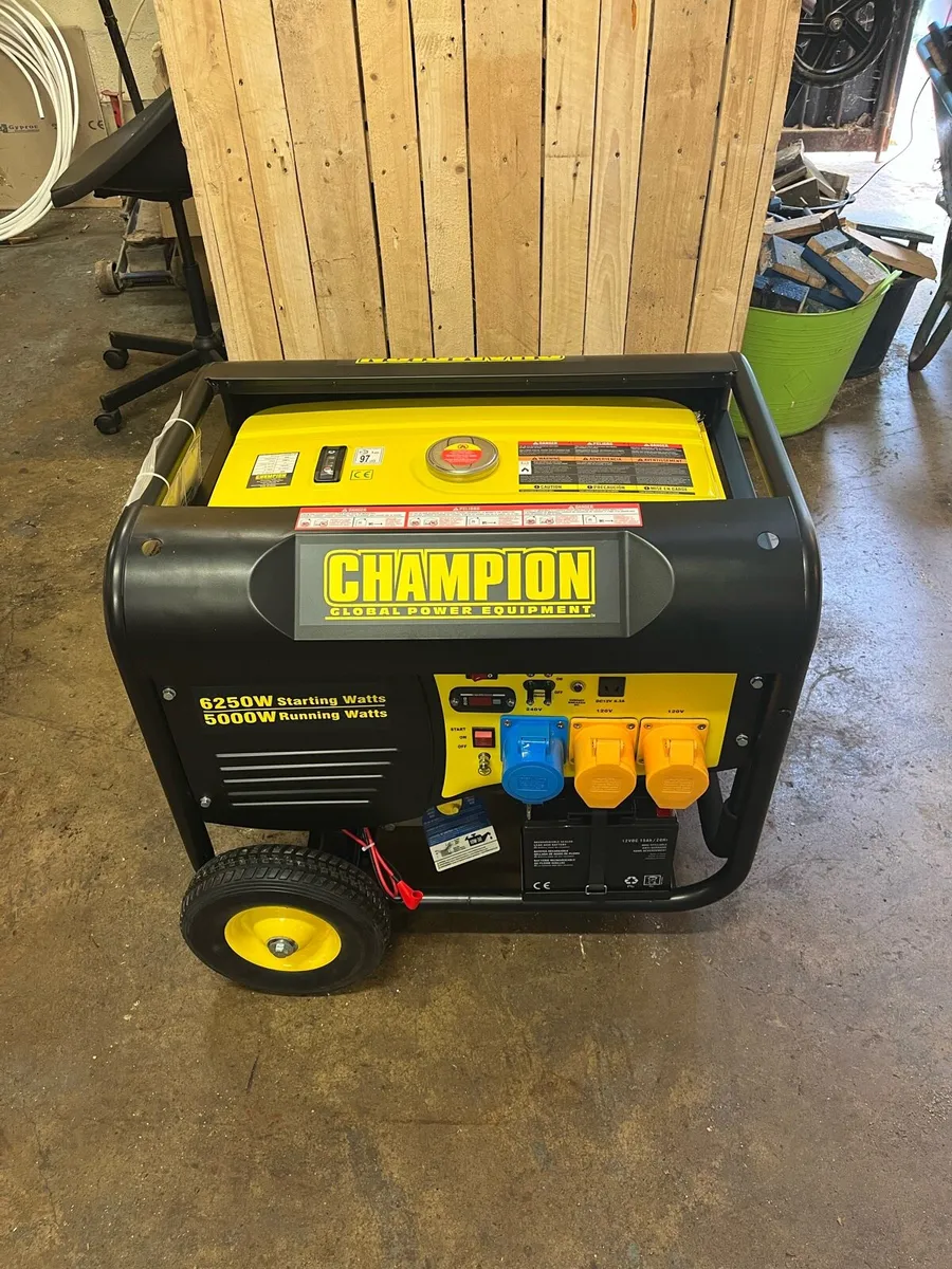 Champion 6500 Petrol Generator - Image 1
