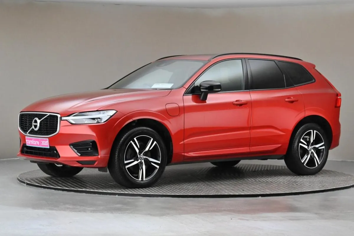 Volvo XC60 2.0 T8 R-design AWD  pan Roof leather - Image 4