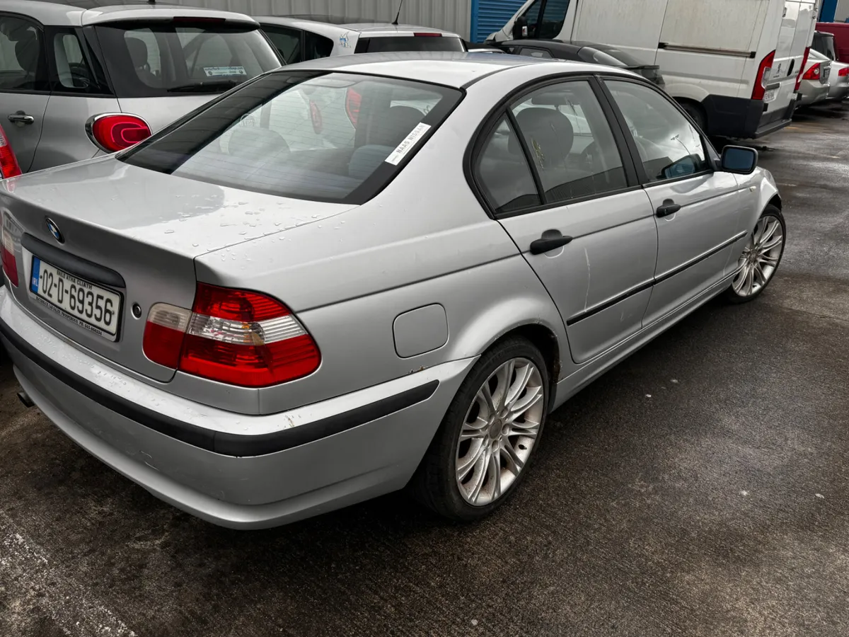 2002 BMW 3-Series - Image 4