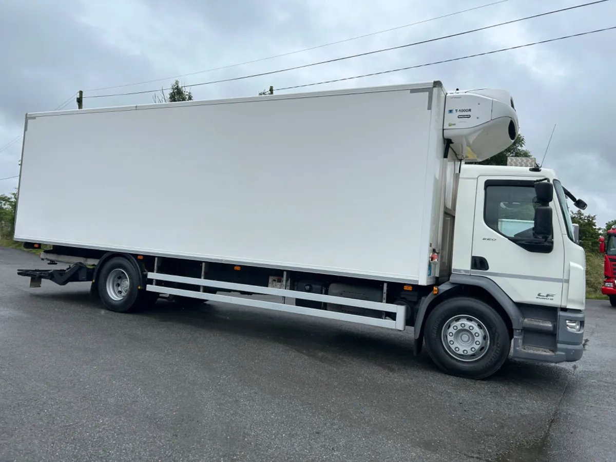 2016 Daf lf 220 18ton multi temp fridge tail lift - Image 4